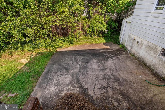 6 CINDER RD, Lutherville Timonium, MD 21093