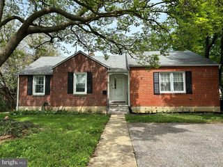 6 CINDER RD, Lutherville Timonium, MD 21093