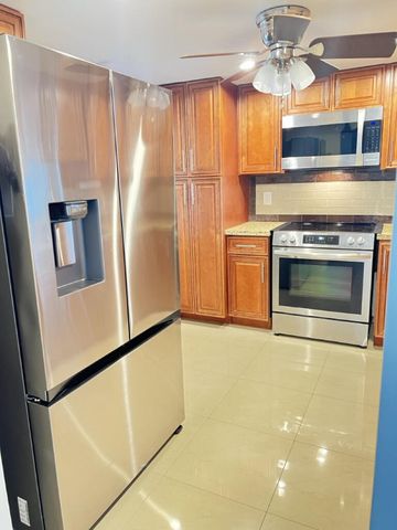 301 SE 3rd Street 606, Dania Beach, FL 33004