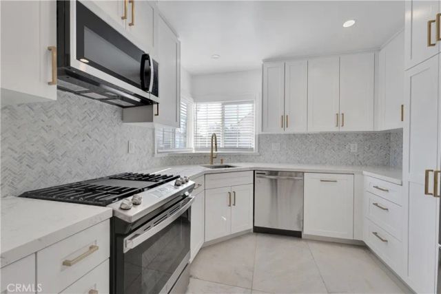 114 S Lamer Street, Burbank, CA 91506