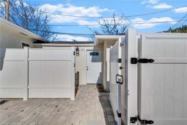 114 S Lamer Street, Burbank, CA 91506