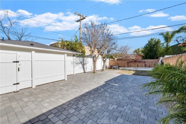 114 S Lamer Street, Burbank, CA 91506