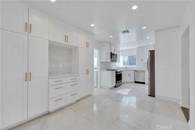 114 S Lamer Street, Burbank, CA 91506