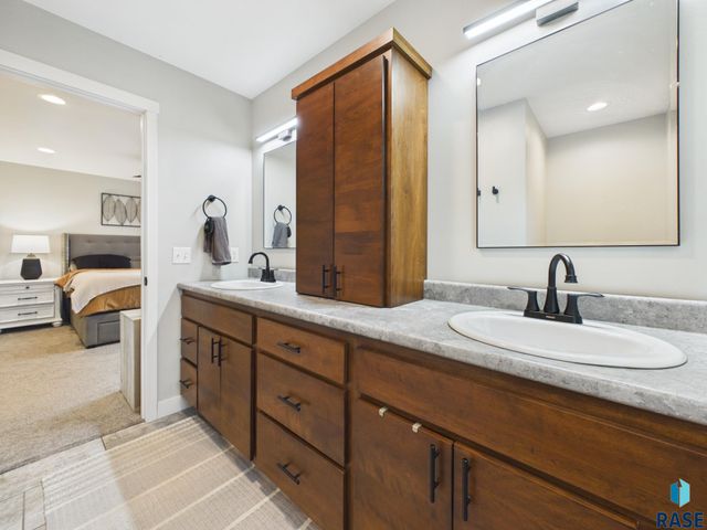 2820 Sweetgrass Dr Drive, Brookings, SD 57006