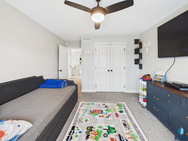 2820 Sweetgrass Dr Drive, Brookings, SD 57006