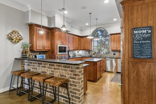 901 Morton Hill Lane, Haslet, TX 76052