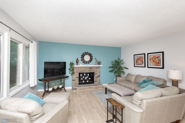 2606 Spruce Lane, Moorhead, MN 56560