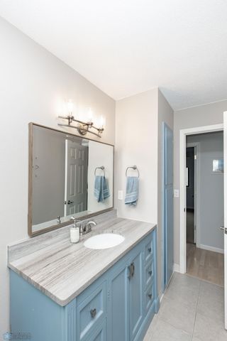 2606 Spruce Lane, Moorhead, MN 56560