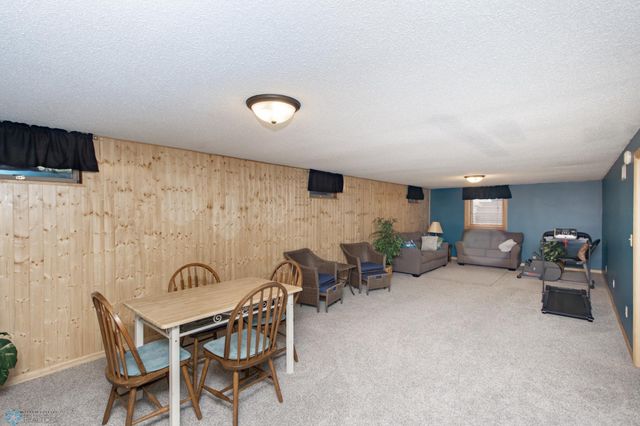 2606 Spruce Lane, Moorhead, MN 56560