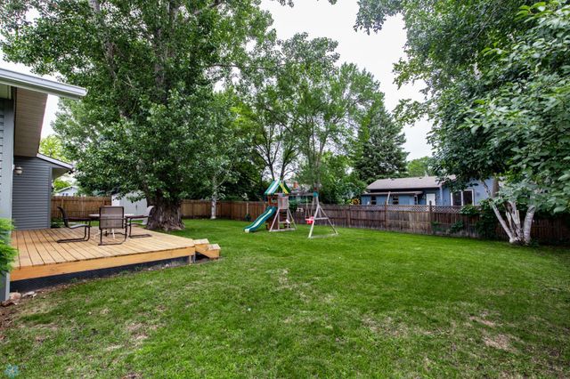 2606 Spruce Lane, Moorhead, MN 56560