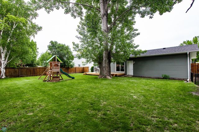 2606 Spruce Lane, Moorhead, MN 56560