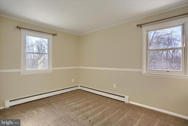 17 PINETREE DR, Duncannon, PA 17020