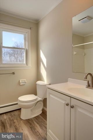 17 PINETREE DR, Duncannon, PA 17020