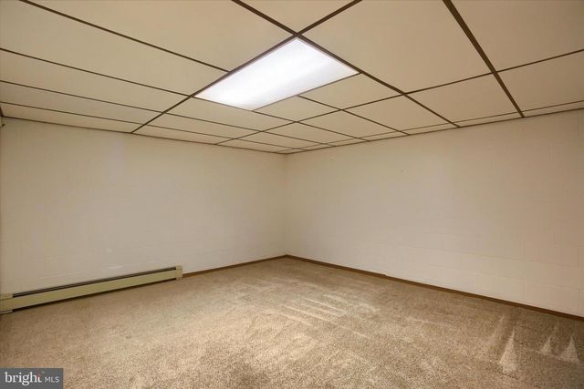 17 PINETREE DR, Duncannon, PA 17020