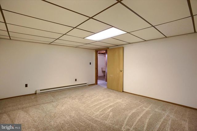 17 PINETREE DR, Duncannon, PA 17020