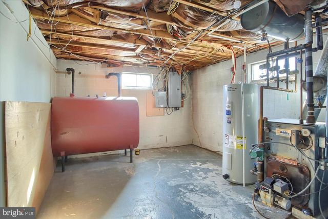 17 PINETREE DR, Duncannon, PA 17020