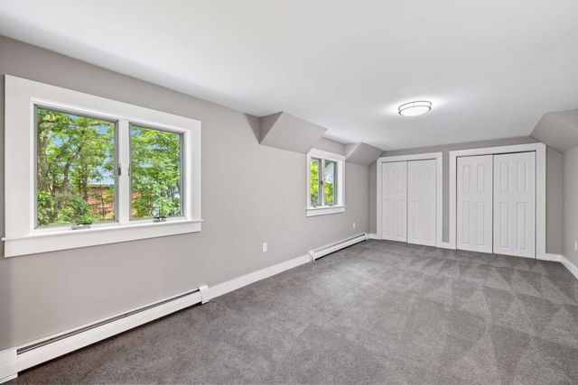 20 Pearl Street, Henniker, NH 03242