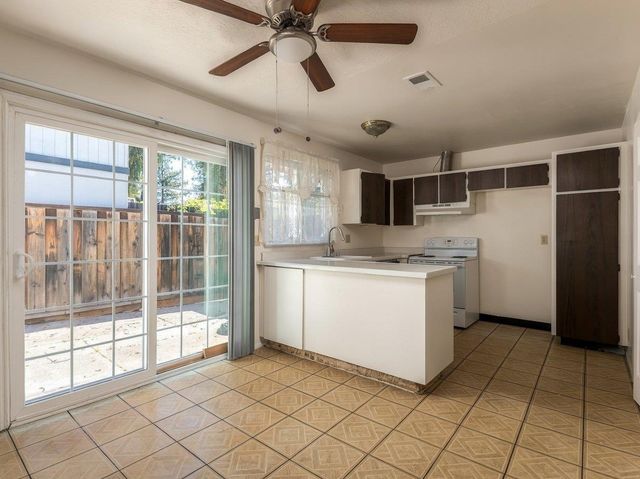 2037 Liberia, San Jose, CA 95116