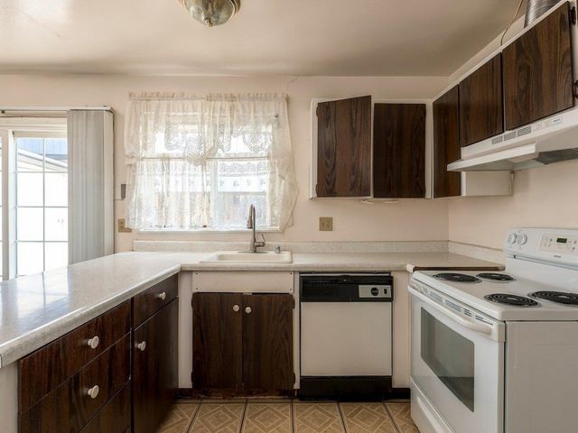 2037 Liberia, San Jose, CA 95116
