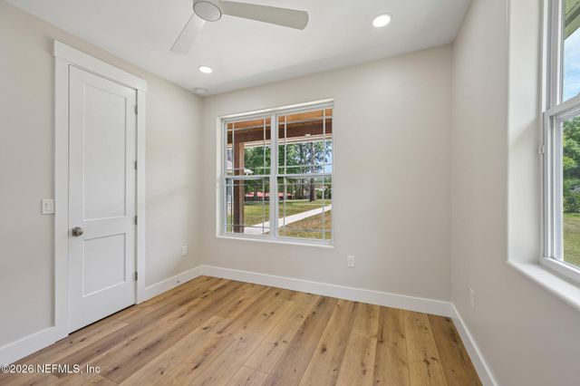 720 ARTHUR MOORE Drive, Green Cove Springs, FL 32043