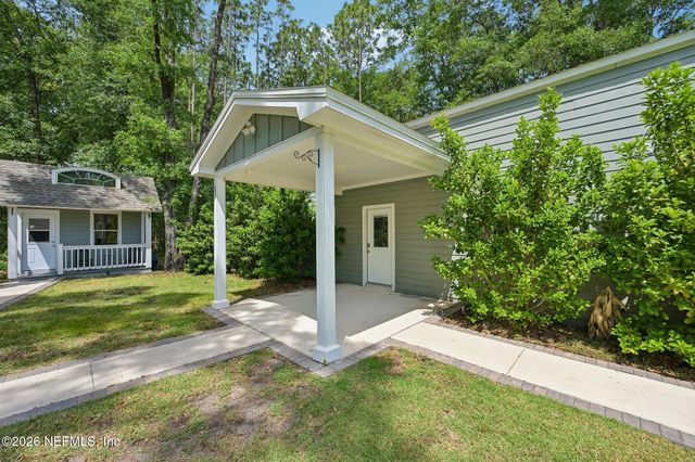 720 ARTHUR MOORE Drive, Green Cove Springs, FL 32043