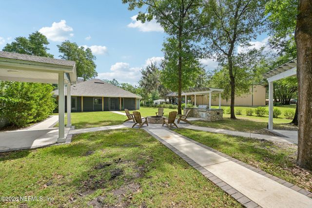 720 ARTHUR MOORE Drive, Green Cove Springs, FL 32043