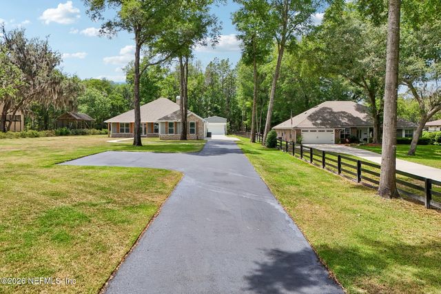720 ARTHUR MOORE Drive, Green Cove Springs, FL 32043