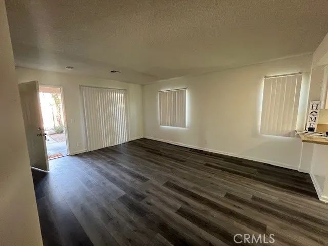 44220 San Pablo Avenue 4, Palm Desert, CA 92260