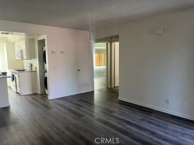 44220 San Pablo Avenue 4, Palm Desert, CA 92260