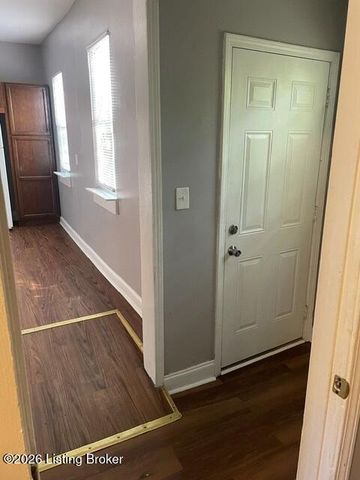 2720 Bank St, Louisville, KY 40212