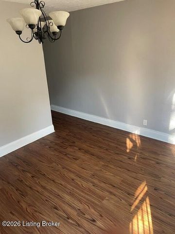 2720 Bank St, Louisville, KY 40212