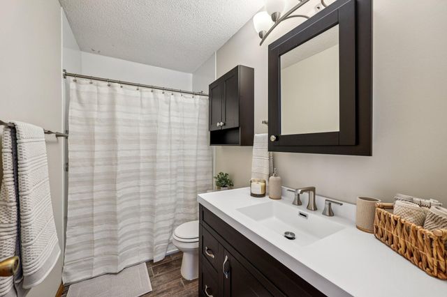 5612 164th Avenue NW, Anoka, MN 55303