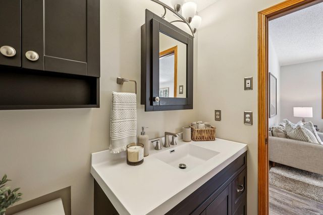 5612 164th Avenue NW, Anoka, MN 55303