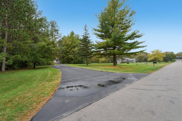 5612 164th Avenue NW, Anoka, MN 55303