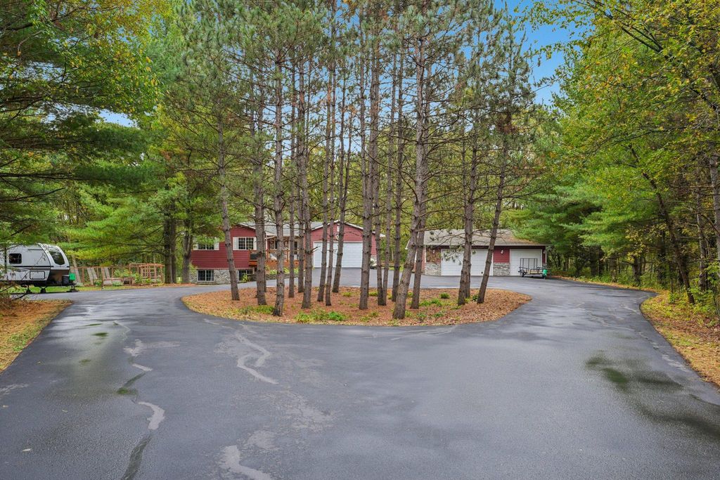 5612 164th Avenue NW, Anoka, MN 55303