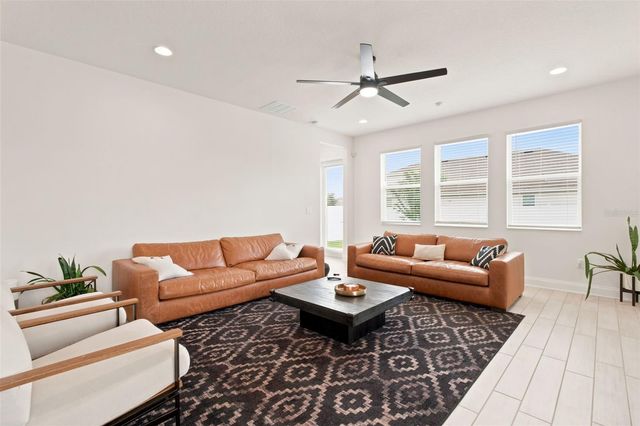 700 ALBYON COURT, Debary, FL 32713