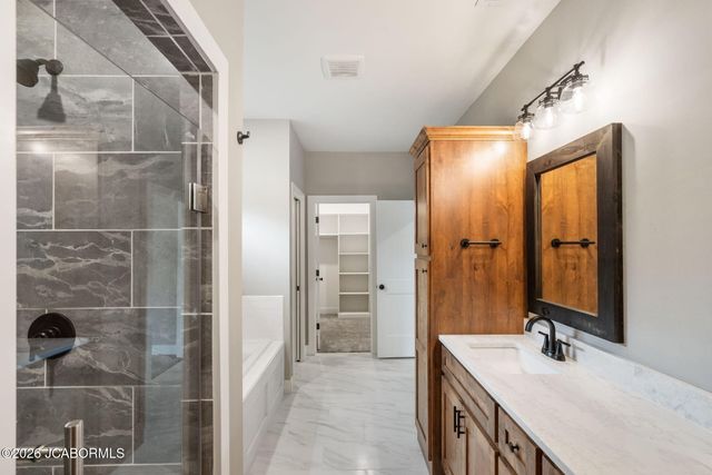 2513 BAXLEY DRIVE, Columbia, MO 65201