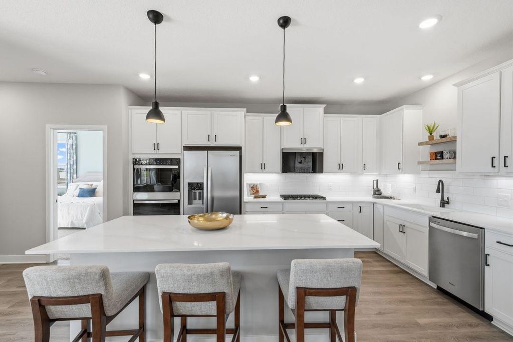 1712 Oak Creek Drive, Chaska, MN 55318 — photo 3