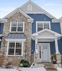 249 Hoffmann Drive, Buffalo Grove, IL 60089