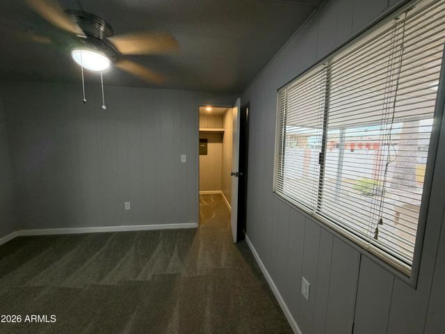 10701 N 99 Avenue 209, Peoria, AZ 85345