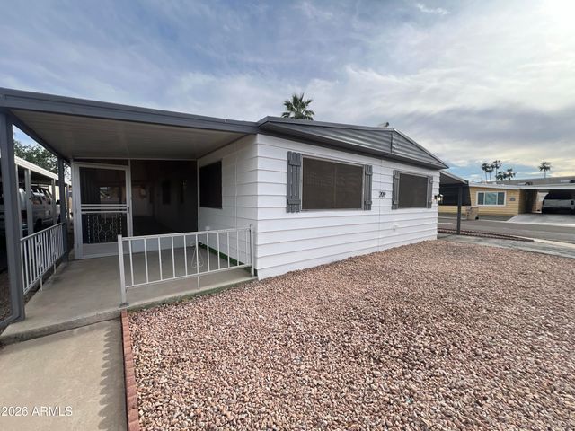 10701 N 99 Avenue 209, Peoria, AZ 85345