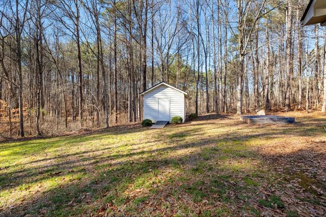 111 Cook Lane, Newnan, GA 30263