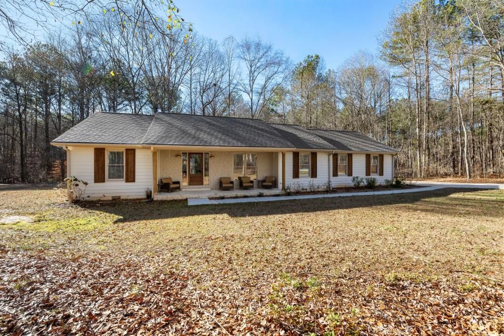 111 Cook Lane, Newnan, GA 30263