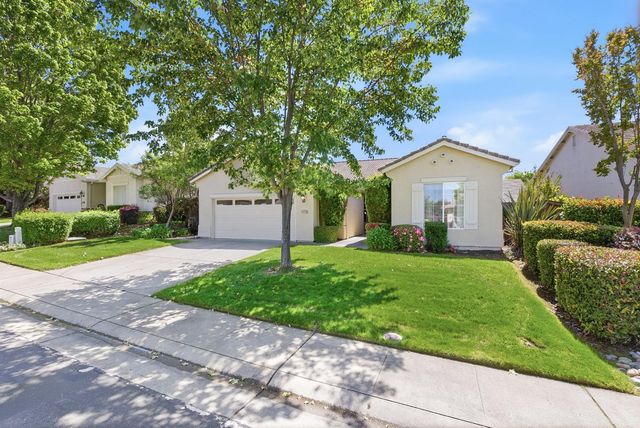 3005 Crestwood Way, Rocklin, CA 95765