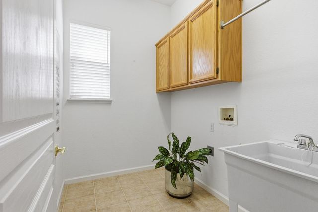 3005 Crestwood Way, Rocklin, CA 95765