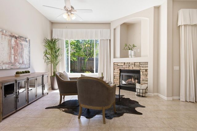 3005 Crestwood Way, Rocklin, CA 95765