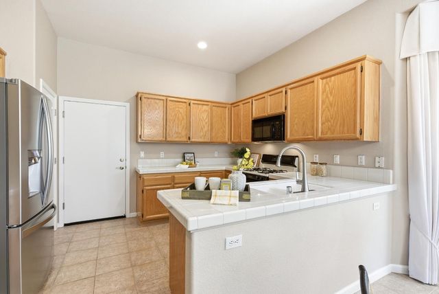 3005 Crestwood Way, Rocklin, CA 95765