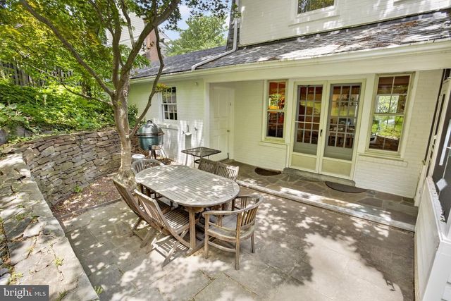 5973 SEARL TER, Bethesda, MD 20816