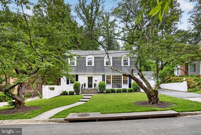 5973 SEARL TER, Bethesda, MD 20816