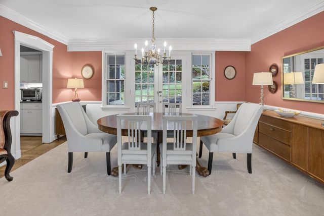 5973 SEARL TER, Bethesda, MD 20816